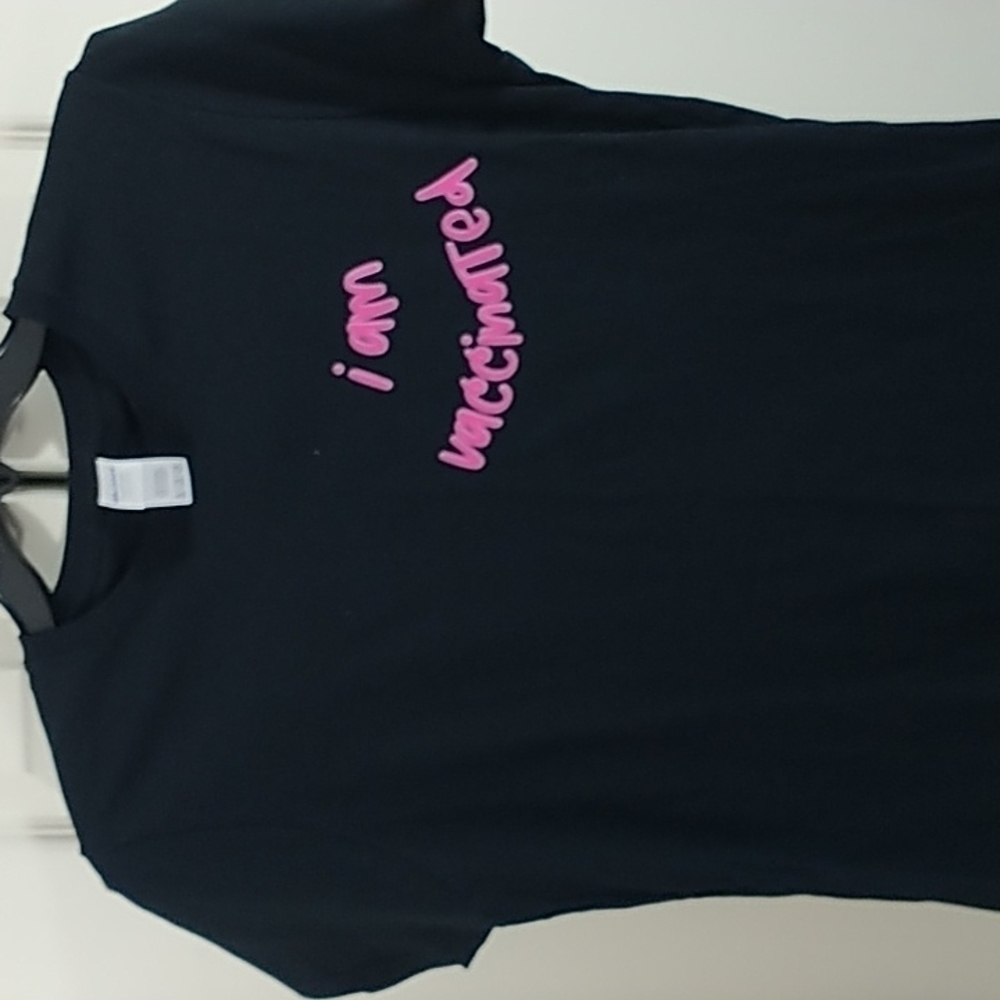 GILDAN "I AM VACCINATED" Black Tee Shirt XL - Picture 2 of 7